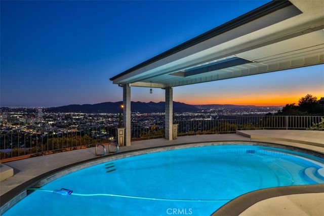 1740 Cielito Drive, Glendale, CA 91207