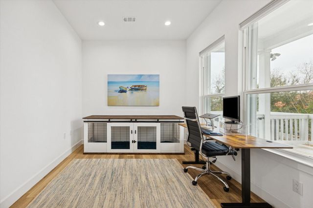 2922 Seargent Street, Seabrook, TX 77586