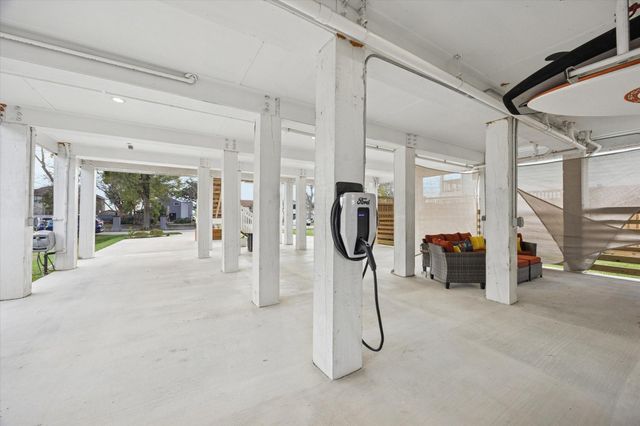 2922 Seargent Street, Seabrook, TX 77586