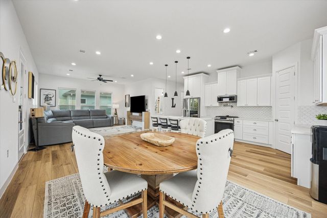 2922 Seargent Street, Seabrook, TX 77586