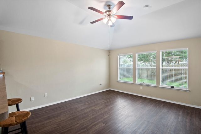 5589 Hunters Bend Lane, Dallas, TX 75249