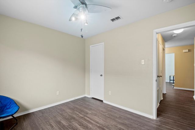 5589 Hunters Bend Lane, Dallas, TX 75249