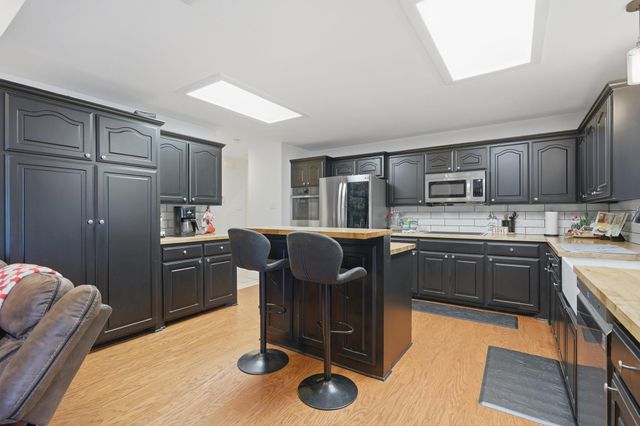 1633 Morris Avenue, Sweetwater, TX 79556