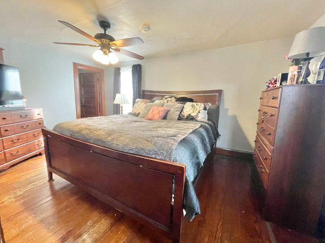 119 E Green STREET, Watertown, WI 53098