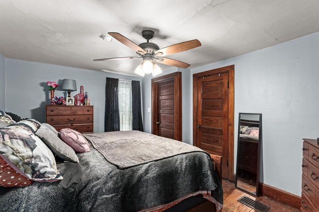 119 E Green STREET, Watertown, WI 53098