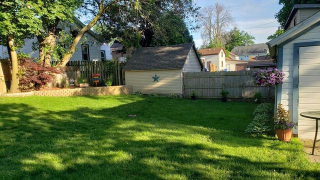 119 E Green STREET, Watertown, WI 53098