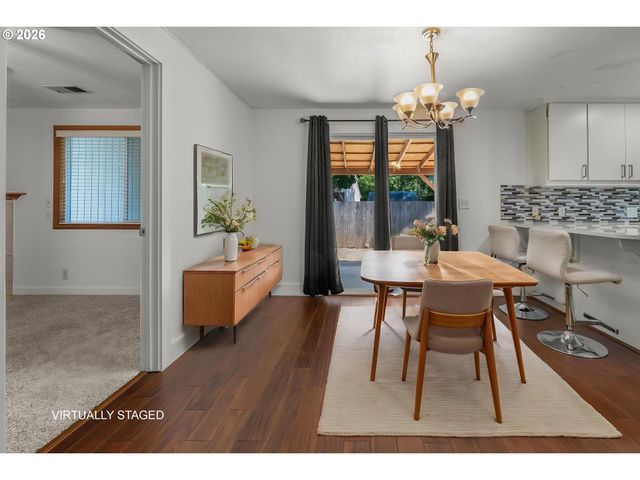 1778 Se JEAN Ln, Hillsboro, OR 97123