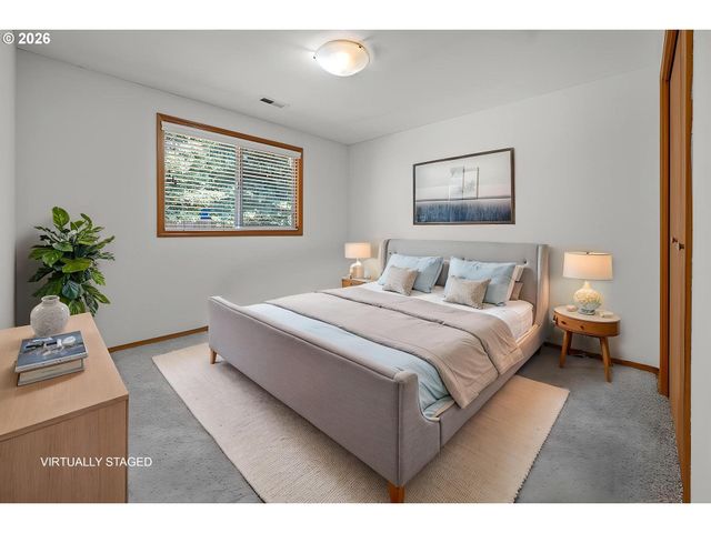 1778 Se JEAN Ln, Hillsboro, OR 97123