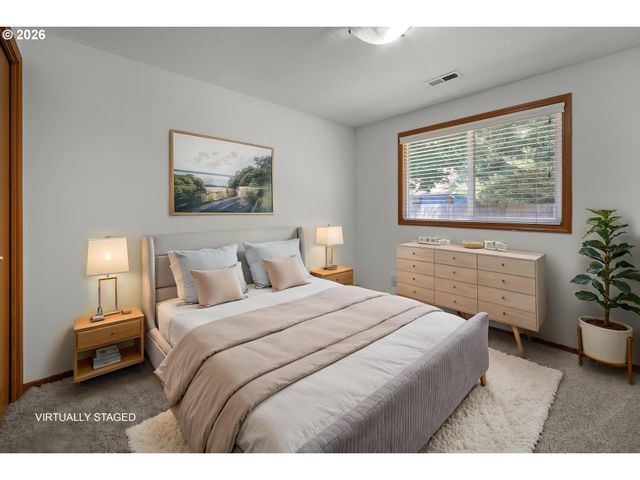 1778 Se JEAN Ln, Hillsboro, OR 97123