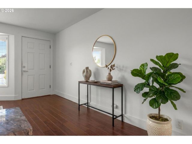 1778 Se JEAN Ln, Hillsboro, OR 97123