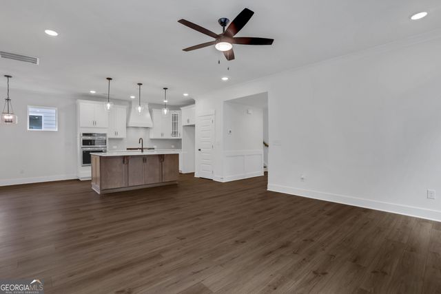 139 Marble Tree Way, Ball Ground, GA 30107