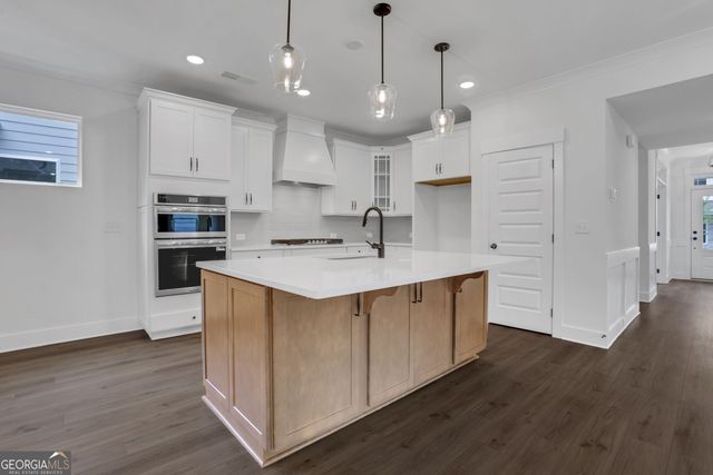 139 Marble Tree Way, Ball Ground, GA 30107
