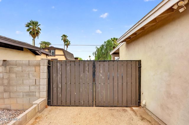 2309 W FLOWER Street, Phoenix, AZ 85015