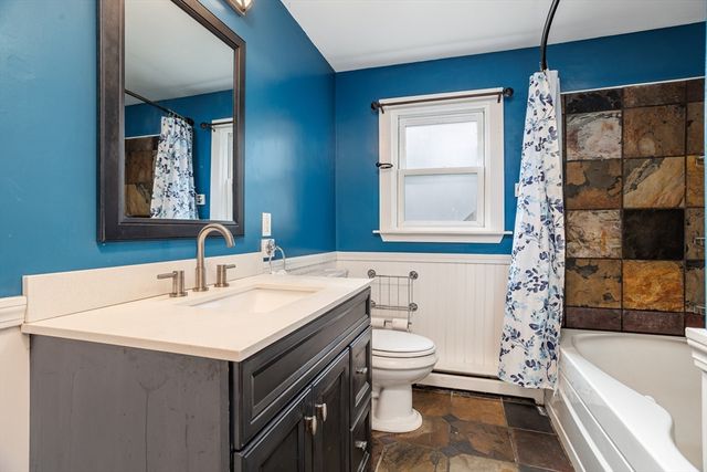 547 Elm St, Fitchburg, MA 01420