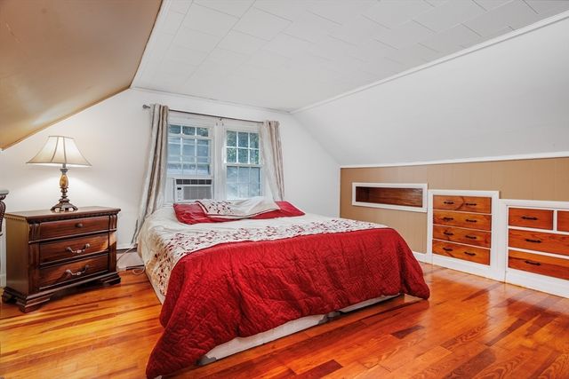 547 Elm St, Fitchburg, MA 01420