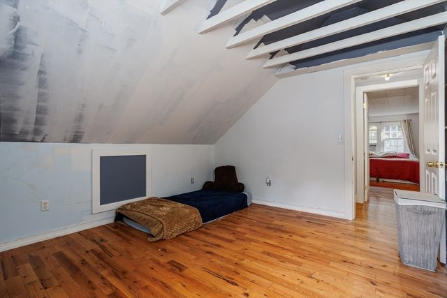 547 Elm St, Fitchburg, MA 01420