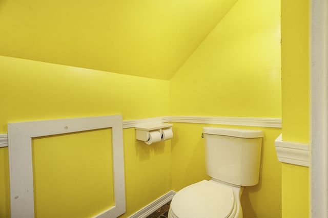 547 Elm St, Fitchburg, MA 01420