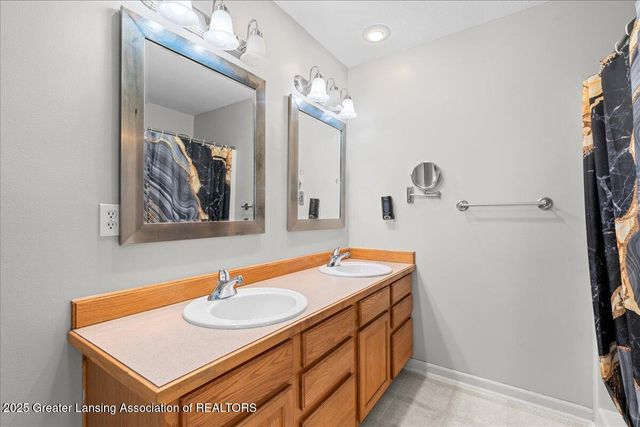 1851 Hollowbrook Drive, Holt, MI 48842