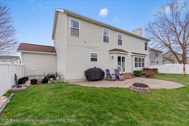 1851 Hollowbrook Drive, Holt, MI 48842