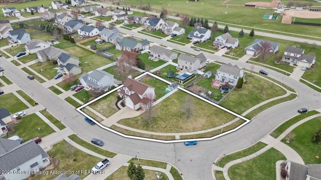 1851 Hollowbrook Drive, Holt, MI 48842