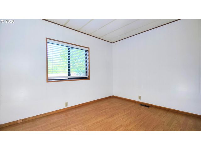 23000 Se HIGHWAY 212, Damascus, OR 97089