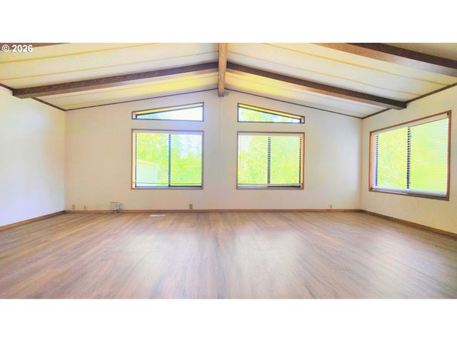 23000 Se HIGHWAY 212, Damascus, OR 97089
