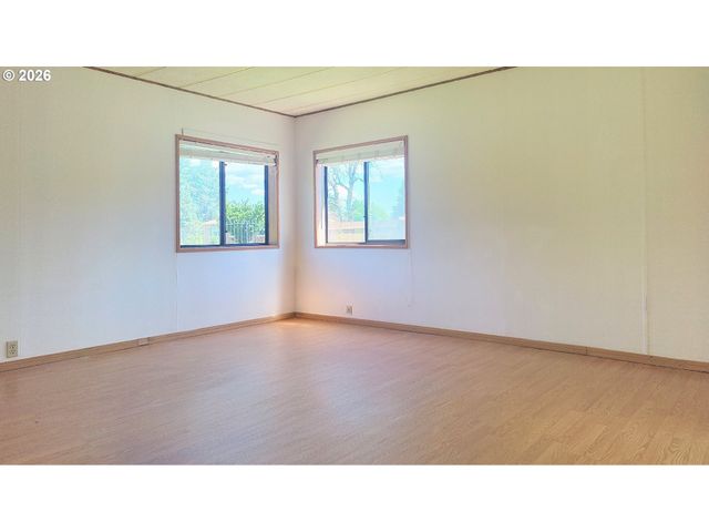 23000 Se HIGHWAY 212, Damascus, OR 97089