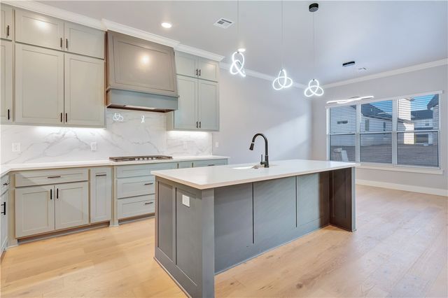 1851 Lotus Road, Centerton, AR 72719