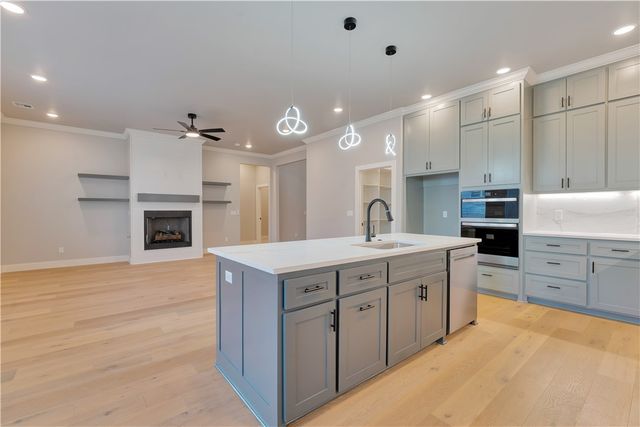 1851 Lotus Road, Centerton, AR 72719