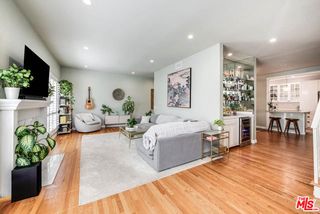 4444 Moorpark Way 202, Toluca Lake (los Angeles), CA 91602