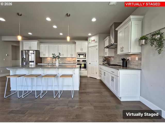 15975 Sw WREN Ln, Beaverton, OR 97007