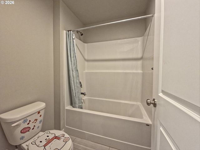 15975 Sw WREN Ln, Beaverton, OR 97007