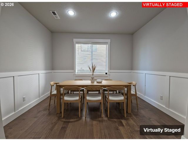 15975 Sw WREN Ln, Beaverton, OR 97007