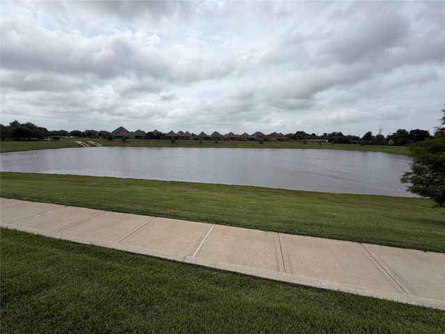 1234 Willow Plains Ln, Rosenberg, TX 77471