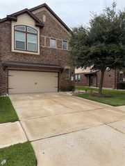 1234 Willow Plains Ln, Rosenberg, TX 77471