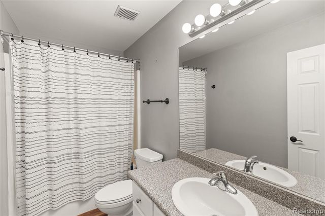 8203 Boulder Drive, Davison, MI 48423