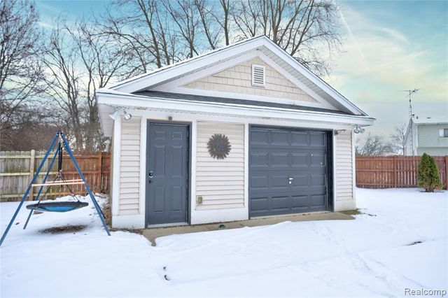 8203 Boulder Drive, Davison, MI 48423