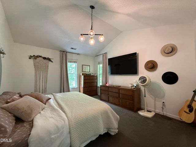 124 Walker, Selma, NC 27576