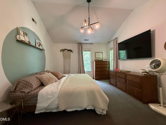 124 Walker, Selma, NC 27576