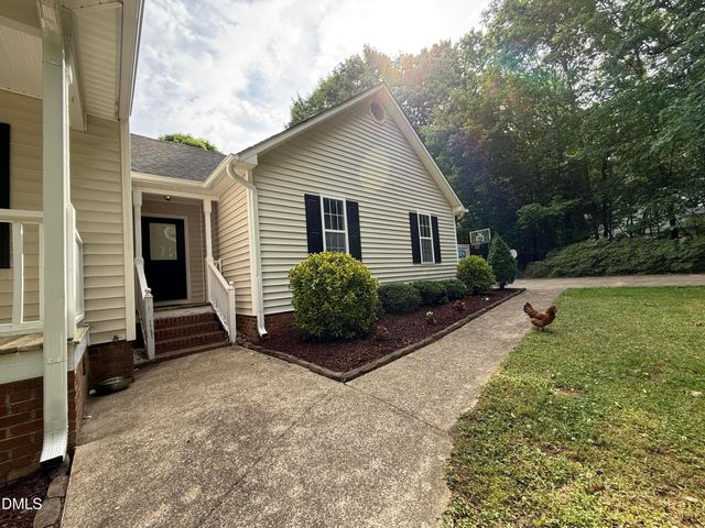 124 Walker, Selma, NC 27576