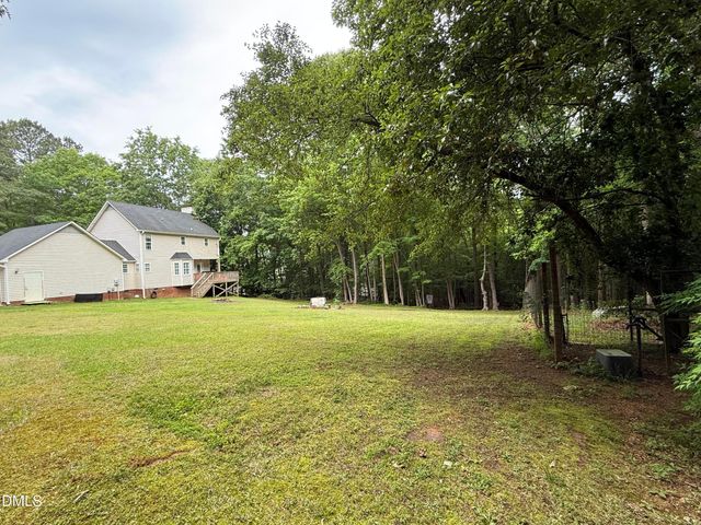 124 Walker, Selma, NC 27576