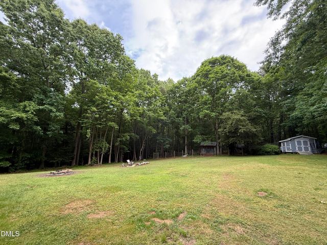 124 Walker, Selma, NC 27576