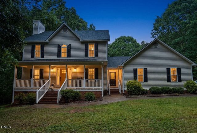 124 Walker, Selma, NC 27576
