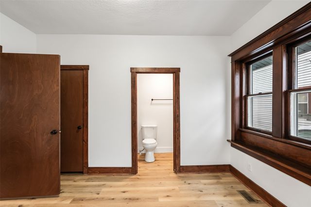 1526 Harrison Avenue, Des Moines, IA 50314