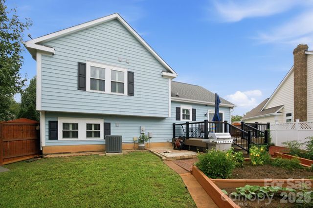 7017 Culloden More Court, Charlotte, NC 28217