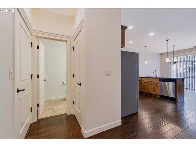 9817 Ne 75TH Cir, Vancouver, WA 98662