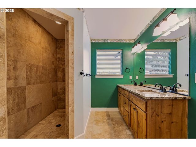 9817 Ne 75TH Cir, Vancouver, WA 98662