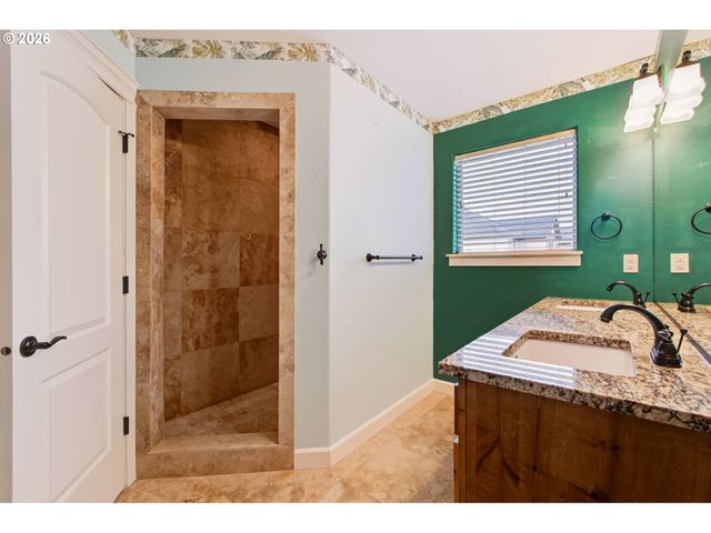 9817 Ne 75TH Cir, Vancouver, WA 98662