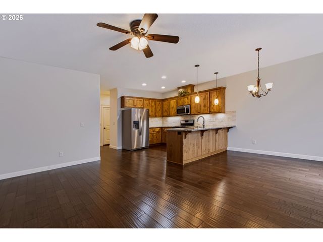 9817 Ne 75TH Cir, Vancouver, WA 98662