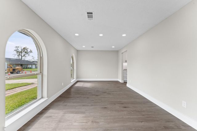 14011 Duncannon Drive, Houston, TX 77015